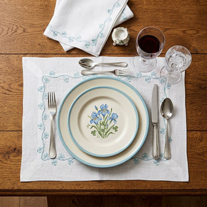 ชุดผ้าปูรองจานและผ้าเช็ดปากปักลายใบไม้มงคลแบบดั้งเดิมสุดหรู ซักได้ ผ้าลินินสีขาว สำหรับงานแต่งงานและงานเลี้ยงที่บ้าน - Product Image 3