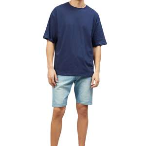 Camiseta de Algodón para Hombre con Logotipo Personalizado, Color Liso, Cuello Redondo, Manga Corta, Ropa Casual de Moda, Fabricante de Camisetas al por Mayor OEM - Product Image 4