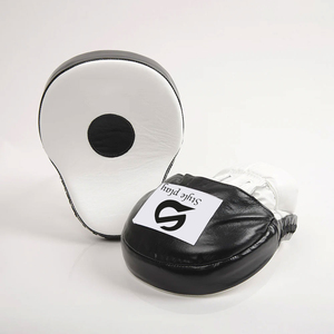 Mitaines d'entraînement professionnelles en cuir pour la boxe thaï, la boxe et le MMA - Product Image 3