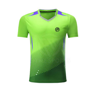 Uniforme de tennis respirant à séchage rapide de haute qualité avec logo personnalisé sur le devant, manches courtes, 100% polyester, impression sublimée - Product Image 2