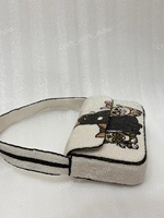 Sac à bandoulière moderne et durable à motif chat perlé, entièrement fait main en Inde, broderie de perles de luxe, sac de soirée pour femme, pochette de mariée