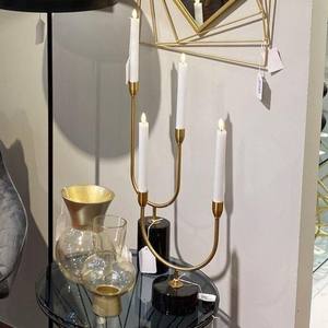 Support de bougie conique de luxe en marbre noir et or, chandelier moderne en métal à 2 bras en forme de U, décoration de centre de table nordique pour mariage - Product Image 2