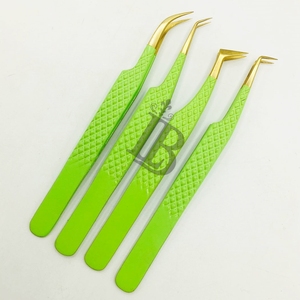 Pince à épiler pour extensions de cils Lumia Beauty LB0207 en acier inoxydable, anti-magnétique, précision, vert clair, pointe dorée, logo personnalisé - Product Image 1