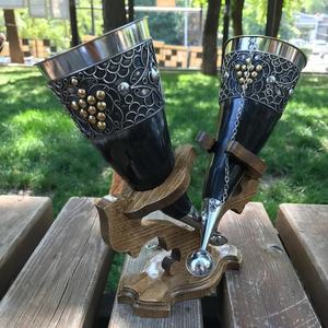 Natural Black Viking Horn Beer <b>Mugs</b> With Wooden Stand Holder Floral Pattern With Decoration Metal Molding Export Meet Standard - Product Image 1