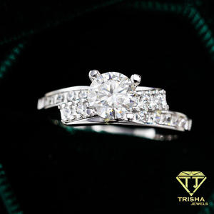 Anillo de compromiso de moissanita de corte redondo, anillo de boda solitario de plata de ley, joyería clásica elegante, regalo para mujer - Product Image 3