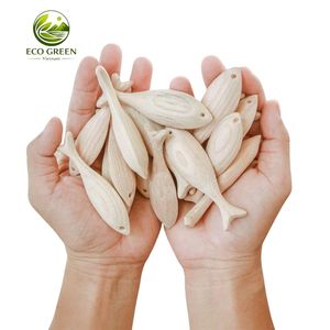 Adorno Decorativo de Madera Tallada con Forma de Pez, 15 cm, Madera de Fresno Natural, Hecho a Mano, Pintado, Estilo Japonés, Ecológico, para Decoración del Hogar - Product Image 6