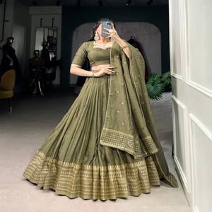 VASTRA COTTAGE Conjunto de Lehenga Choli de Chanderi Puro para Mujer con Dupatta, Borde con Tejido Zari y Lentejuelas, Ropa Étnica Festiva para Bodas - Product Image 5