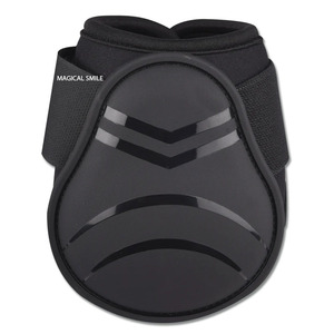 Attaches adhésives extra résistantes de haute qualité pour maintenir le botteau de brossage en place sur la jambe du cheval. Paire. - Product Image 1