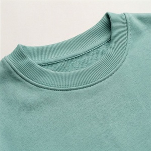 Conjunto de 2 Piezas para Mujer, Sudadera de Felpa y Pantalones Cortos, Cuello Redondo, Corte Holgado, Color Sólido, Por Encima de la Rodilla, Ropa Casual de Primavera/Verano - Product Image 4