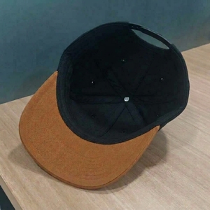 Casquette de baseball personnalisée OEM ODM à 6 panneaux avec patch en cuir, fermeture réglable, marque privée, style sportif unisexe, couvre-chef décontracté, faible MOQ, vente en gros - Product Image 2