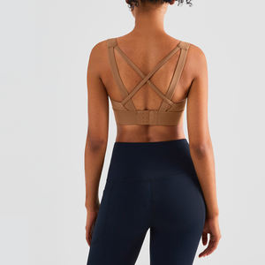 Soutien-gorge de sport conçu pour offrir une liberté de mouvement, réduire l'inconfort, maintenir la forme, offrir un soutien et un confort. - Product Image 4