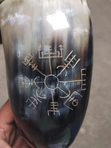 Nuevo Producto FAIZA CRAFT, Cuerno Vikingo para Beber con Soporte, Capacidad de 300 ml, Hecho a Mano, Ecológico y a Prueba de Fugas, Uttar Pradesh - Product Image 2