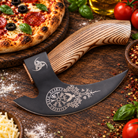 Hache à pizza viking forgée à la main en acier inoxydable, coupe-pizza de style hachelette, outil de cuisine unique, cadeau artisanal pour lui, bois d'olivier