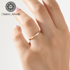 แหวนหมั้นผู้หญิง Charm_Jewells ชุบทอง 22k ประดับเพชรโมอิสซาไนต์ทรงคุชชั่น ตัวเรือนแบบหนามเตย รับรองโดย IGI น้ำหนัก 3 กรัม - Product Image 2
