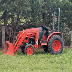 Tractor Kubota LX2610 de Alto Rendimiento 4x4 WD, Tractores Kubota Usados y Nuevos, Mini Tractor Agrícola para Jardín, Buen Precio - Product Image 5