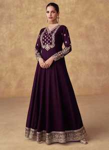 Salwar Kameez prêt-à-porter de style indien pakistanais en pur georgette, avec broderie lourde, travail de Zari et de sequins, pour mariage et occasions ethniques - Product Image 2