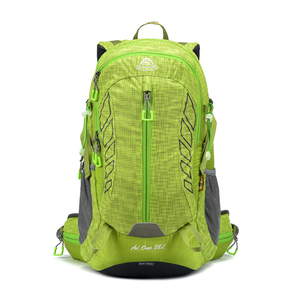 Mochila de Senderismo Verde Lima de 38L, Resistente al Agua, para Excursionismo - Product Image 3