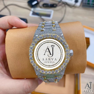 AARVA JEWELS นาฬิกาข้อมือผู้หญิงแบบอนาล็อก สายสแตนเลสประดับคริสตัล หน้าปัดสีทอง สไตล์เครื่องประดับ - Product Image 1