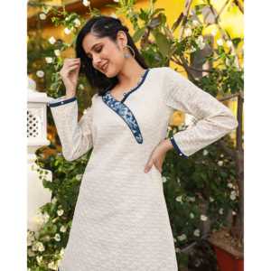 Kurta en coton Chikankari blanc laiteux avec Dhoti, taille XS - Product Image 6