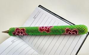 Bolígrafo de Alta Calidad con Cuentas, Bolígrafo Decorativo Hecho a Mano con Diseño Personalizado, Único para Oficina, Colegio o Manualidades - Product Image 5