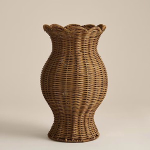 Elegante Florero Decorativo de Mimbre y Ratán, Moderno Florero Decorativo para Arreglos Florales y Decoración del Hogar - Product Image 1