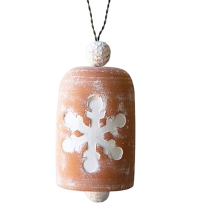 Décoration de Noël Haute Qualité Patine Colorée Jingle Bell Meilleur Vendeur Avec Corde Suspendue Conception De Flocon De Neige - Product Image 1