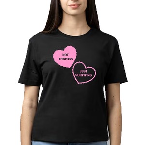 Camiseta única con estampado de mariposas, elegante y cómoda para mujer, fabricante personalizado de camisetas para mujer, camiseta moderna de algodón de manga corta - Product Image 5