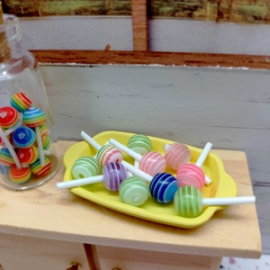 Vente chaude 1:12 Miniature unisexe maison de poupée coloré doux sucette plastique et résine bricolage meubles jouets - Product Image 3