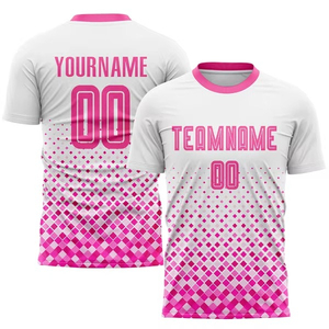 Fournisseur en gros proposant des kits de maillots de football personnalisés avec marque privée et tarifs de gros directs d'usine pour le commerce B2B. - Product Image 2