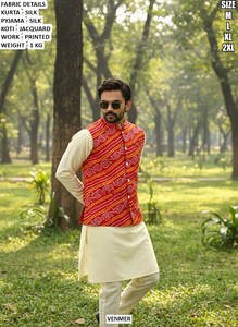 Ethnic <b>red</b> Festive Kurta Set for Men with Printed Koti - Product Image 3