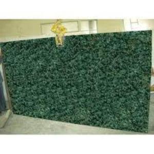 Granito Verde Bangalore de Primera Calidad, Bajo Mantenimiento, Piedra Verde para Cocina, Baño, Paredes, Escaleras, Chimeneas - Product Image 1
