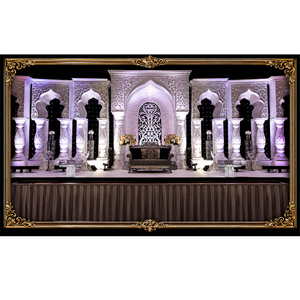 Décoration de scène de mariage Grand Maharani, magnifique scène de mariage de style palais Bollywood, scène de mariage traditionnelle sur le thème Bollywood, États-Unis - Product Image 1