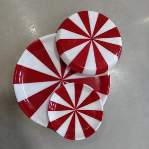 Assiette de service en résine polie faite à la main, ensemble de bols rayés rouge et blanc, design original, passe au lave-vaisselle, vaisselle de service pour fêtes - Product Image 3