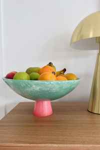 Tazón artístico de resina epoxi con diseño de vertido manual para una decoración única del hogar y de la mesa. - Product Image 5