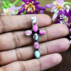 Pendentif Croix Chrétienne en Argent Sterling avec Pierre Turquoise Naturelle et Coton Doux, Cadeau Chrétien pour Femme, Collier Fin, Bijoux - Product Image 5