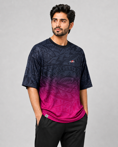 Camiseta Deportiva de Secado Rápido con Cuello Redondo, Corte Regular, Talla Grande, Sublimada, Estilo Europeo, Camiseta de Manga Corta para Hombre con Estampado Geométrico Degradado - Product Image 1