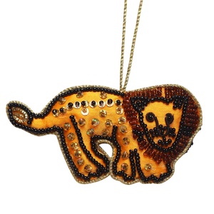 Árbol de Navidad hecho a mano tela bordada decoraciones personalizadas al por mayor adorno con camello Reno oveja caballo - Product Image 3