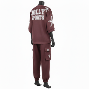 Conjunto de pantalón y jersey de malla de poliéster premium GSM para mujer, color granate, con estampado por sublimación, logotipo serigrafiado, jersey y pantalón de malla personalizados, conjuntos para mujer - Product Image 5