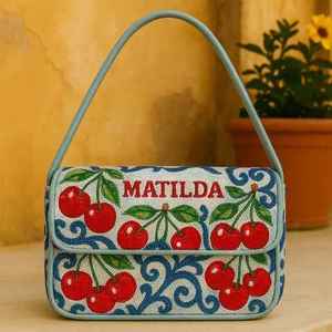 Bolso de Mano Tradicional Indio de Lujo Hecho a Mano con Cuentas de Vidrio y Asa de Baguette, Bolso Tote Premium Artesanal y Duradero, Promocional - Product Image 1
