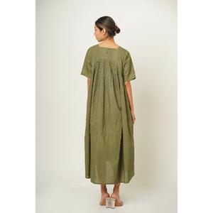 Robe longue trapèze vert olive en lin très demandée, à manches courtes, col rond, respirante, style simple avec poches, idéale pour le printemps pour femme - Product Image 2