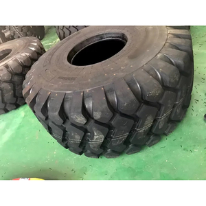 Pneu renforcé haute résistance pour excavatrice, chargeuse, bulldozer et engins de terrassement, usage industriel - Product Image 1