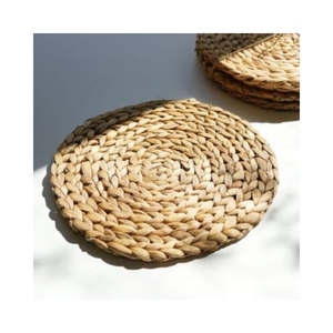 EN TENDENCIA: Mantel de Jacinto de Agua para una Base Duradera y Resistente a Arañazos, y Decoración Práctica para Mesas de Cafetería - Product Image 1