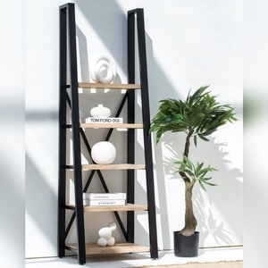Étagères de présentation industrielles Vandana Altis Vertex, design moderne en métal et bois pour le rangement - Product Image 2
