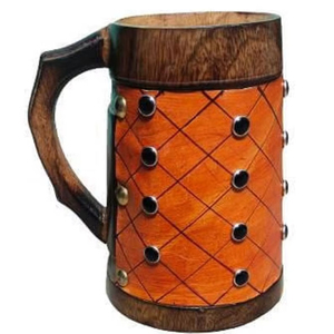 Jarra de madera de acacia hecha a mano estilo vikingo con diseño de cuerda y tachuelas metálicas, acabado marrón, para fiestas - Product Image 3