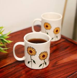 แก้วกาแฟเซรามิคลายดอกไม้สีน้ำเงินคลาสสิก ดีไซน์ประณีตทำมือ ทนทาน เงางาม เหมาะสำหรับชา กาแฟ ใช้ในบ้าน สำนักงาน หรือเป็นของขวัญ - Product Image 3