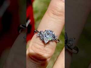 แหวนเพชรทรงลูกแพร์ประดับลายดอกไม้ ทอง 18k/22k ได้รับการรับรองจาก IGI สำหรับผู้หญิงและเด็กผู้หญิง สวมใส่ในวันครบรอบ - Product Image 6