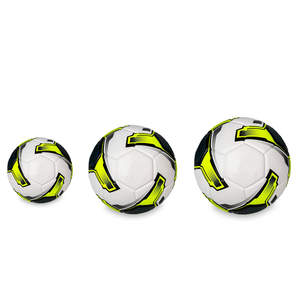 Balón de fútbol ligero talla 5 para entrenamiento y partidos de equipo para adultos, con nombre de equipo personalizado, unisex, diseño de 32 paneles, cosido a mano. - Product Image 3