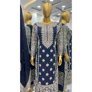 Hermoso conjunto de traje Dupatta y parte superior inferior para mujer con intrincado trabajo de secuencia de bordado - Product Image 5