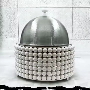 Magnifique réchaud à buffet orné de perles, idéal pour les événements de restauration élégante et la présentation de dîners de luxe. - Product Image 5