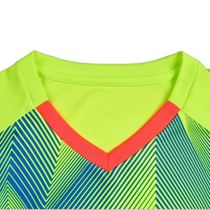 Ensemble de maillots de football personnalisés pour hommes, imprimé géométrique vert néon, manches courtes, tissu respirant, coupe athlétique, tenue d'été pour équipe - Product Image 5